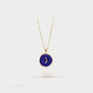 Fashion European Oil Drop Gold Toned Crescent Moon Round Pendant Chain Necklace